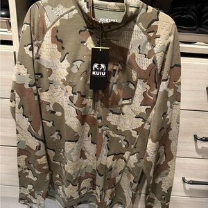 NWT - KUIU Men's PRO Merino 200 Zip-T. Size Large